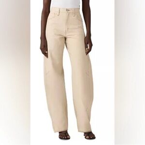 Levi’s Cinched Barrel Jeans